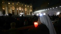 Imagen de El papa Francisco «durmió bien», anuncia el Vaticano tras 14 días hospitalizado