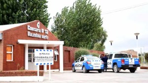 Insólito: un preso usaba un iPhone para amenazar a su expareja desde la celda en Neuquén