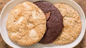 Mates con cookies de avena, coco, chocolate blanco y nueces