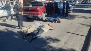 Detuvieron en El Bolsón a una banda de boqueteros de Trelew: viajaban en una camioneta robada