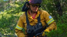 Imagen de Ortiz Luna sobre los incendios en Neuquén: «Esto es una guerra y el enemigo es mucho más fuerte que nosotros»