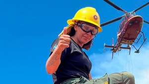 «El incendio marcó mi vida»: el relato de una bombera de Regina que dio todo en El Bolsón