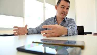 El ministro Dumrauf remarcó que son “los organismos los que se lo deben apropiar, usar y hacer funcionar” las reformas. Foto: Marcelo Ochoa.