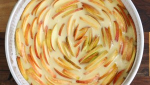 Esta torta de manzanas para principiantes sale o sale