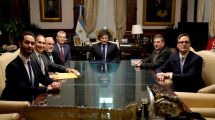 Imagen de Javier Milei, pese al caso $LIBRA, no cambia su agenda en el Congreso y viaja a Estados Unidos