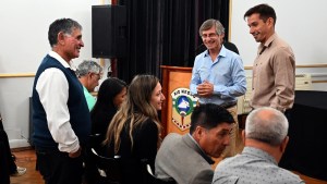 Río Negro firmó los convenios para el servicio electoral con 9 municipios
