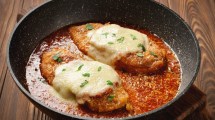 Imagen de Cómo hacer unas ricas pechugas de pollo a la parmesana