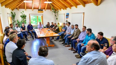 Rolando Figueroa reunió a los presidentes de empresas públicas en Junín de los Andes. Foto: gentileza.