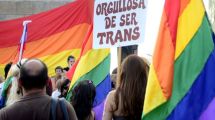 Imagen de Ley de Identidad de Género: «El decreto de Milei es ilegal, viola la Constitución y el Código Civil y Comercial»