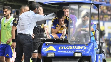 Malas noticias para Boca: se confirmó la lesión de Williams Alarcón y fue operado de urgencia