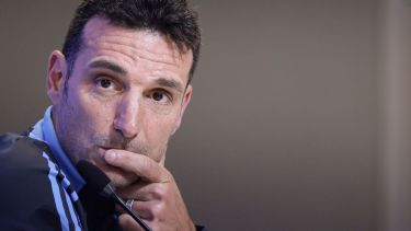 Selección Argentina: Scaloni no dio pistas sobre el equipo y respondió a las quejas de James