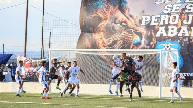 Cipolletti perdió en el debut con Rincón y ahora visita a Sol de Mayo. 