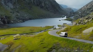 Cuánto sale alquilar un motorhome para viajar por Europa y qué debés tener en cuenta