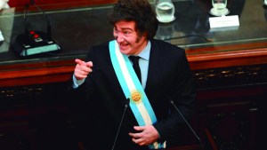 Análisis | A Milei le alcanza un tercio del Congreso para gobernar