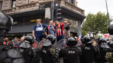 Marcha de jubilados: el gobierno de Javier Milei ofrece 10 millones de recompensa para quienes brinden datos sobre los incidentes