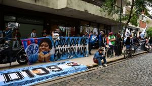 Declararon los primeros testigos en el juicio por la muerte de Maradona: «Tenía la panza muy hinchada»