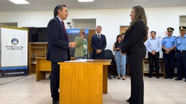 La flamante fiscal fue puesta en funciones en Cutral Co (Foto: gentileza)