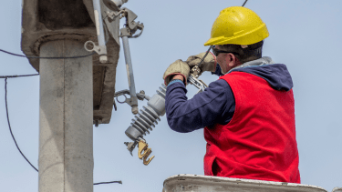 La distribuidora de energía aconseja tomar las medidas de seguridad necesarias ante la interrupción en el suministro. Foto: gentileza Edersa.