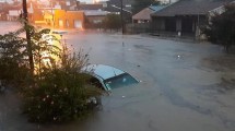 Imagen de Temporal en Bahía Blanca: el Gobierno decretó tres días de duelo nacional por las víctimas fatales