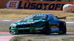 Facundo Chapur ganó en la última vuelta en el TC en El Calafate y Manu Urcera quedó 5°