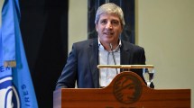 Imagen de Dólar y FMI: el mercado ya no confía y la gestión Milei arroja un sinfín de señales confusas