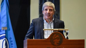 Dólar y FMI: el mercado ya no confía y la gestión Milei arroja un sinfín de señales confusas