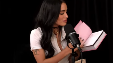 El libro que Lali llevó a Gelatina: &#8216;Archivo de la Memoria Trans&#8217; y su conexión con la comunidad LGBTIQ+