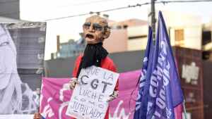 En 10 fotos, así fue la marcha en Neuquén contra la represión en el Congreso: «Esto va a continuar»