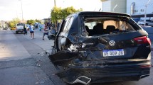 Imagen de Otra vez un camión sin frenos embistió autos en una calle pronunciada de Neuquén: cinco lesionados