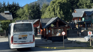 Brutal ataque en Villa La Angostura: golpearon a dos jóvenes y la Justicia imputó a tres agresores