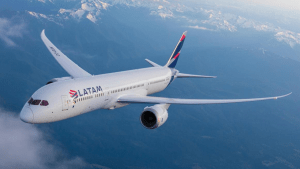 Una aerolínea busca sumar vuelos desde Argentina a Estados Unidos, Chile y  Canadá