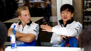 Estalló la crisis en Red Bull: las declaraciones cruzadas entre Lawson y Tsunoda