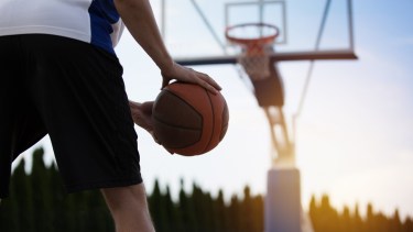 Talleres deportivos municipales en Roca.