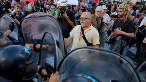 Liberaron 94 detenidos durante la represión en el Congreso: la jueza defendió el derecho a la protesta