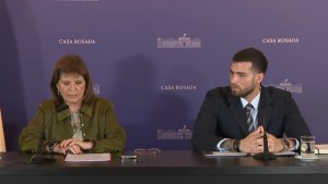 Video | Patricia Bullrich presentó la Ley Antibarras: «Queremos terminar los negociados»