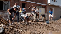 Imagen de Video | Bahía Blanca: sigue la búsqueda de los más de 100 desaparecidos, un relato en primera persona