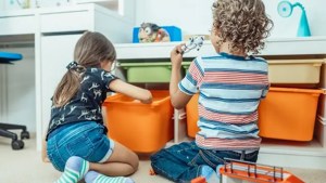 ¿Cómo puedo ordenar el cuarto de los chicos? Cuatro trucos infalibles para resolver el problema