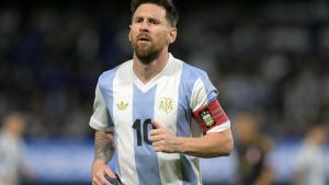 El mensaje de Messi con un palo para Raphinha: «Siempre hablando con fútbol»