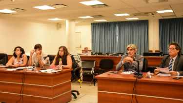 Representantes de la defensa, la fiscalía penal y la fiscalía de Estado en la audiencia del viernes. El ministerio de Seguridad, otra vez ausente. (Cecilia Maletti)