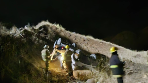 Despistó y cayó a un barranco sobre Ruta 43, en el norte de Neuquén: una persona fue hospitalizada
