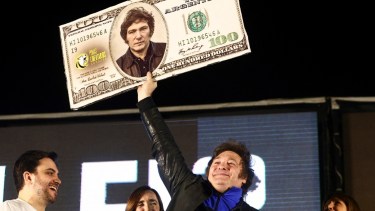 La inflación no bajó en febrero y aviva la discusión por el atraso cambiario: en qué insistió Javier Milei