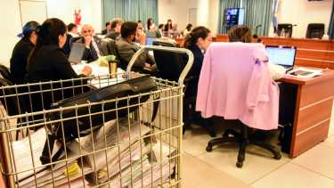 Una parte de las pruebas de la fiscalía en la estafa con planes sociales. (Cecilia Maletti)