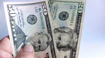 Imagen de Dólar hoy: subieron con fuerza el dólar blue, el MEP y el CCL este martes 18 de marzo de 2025