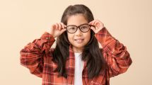 Imagen de Cuáles son las señales que indican que un niño no ve bien
