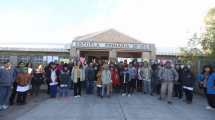 Imagen de Video | Una escuela de Roca suspendió las clases hasta nuevo aviso por problemas edilicios: «Sin respuestas»