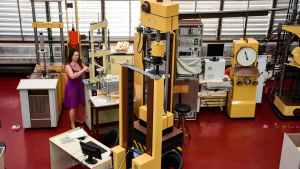 Conicet: Silvana, la científica que desnuda el alma de los materiales en la UNCo de Neuquén