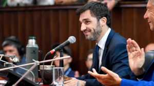 Las «fuerzas del cielo» y Gaza se mezclaron en el discurso de Torres en Chubut