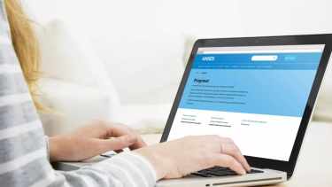 ANSES: Becas Progresar.-