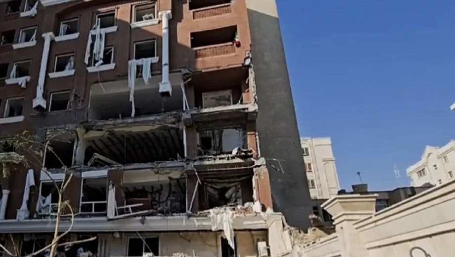 Explosión en un edificio iraní.